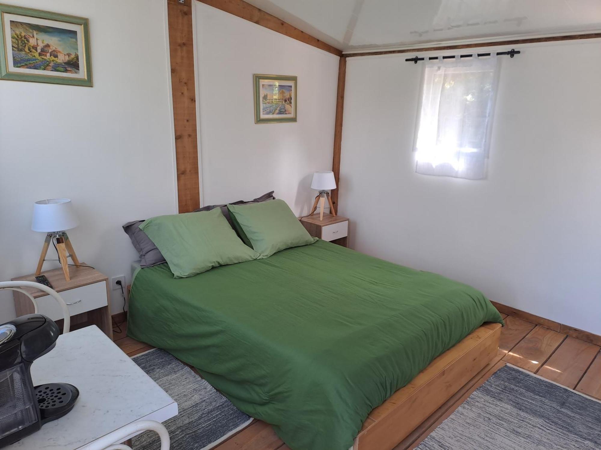 Chambre Basilic 2P, 2 Nuits Max, Dans Petit Chalet 6Km Du Festival De Piano De La Roque D'Antheron Rognes Екстериор снимка